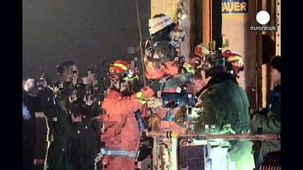 Kína: így mentették ki a föld alatt rekedt bányászokat