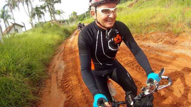 Mtb, Cachoeira do Triângulo, 15 amigos, 45 km, Taubaté, SP, Brasil, (40)
