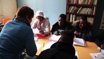 D!CI TV : Un cours de Français avec les migrants de Briançon