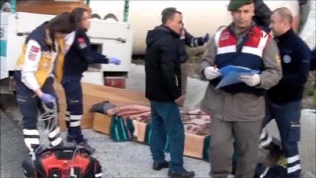 Balıkesir Aşırı Hızdan Devrilen Lpg Yüklü Tankerin Şoförü Öldü