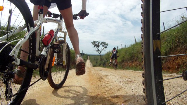 Mtb, Cachoeira do Triângulo, 15 amigos, 45 km, Taubaté, SP, Brasil, (44)