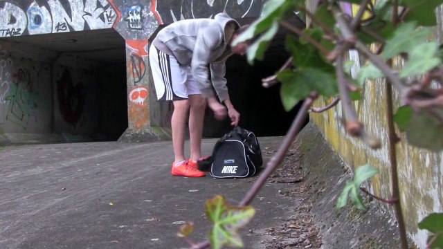 Awesome Football Soccer Flick Ups - 3 Levels Footballskills98