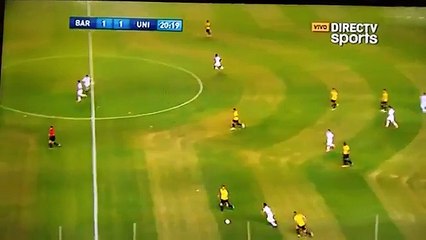 Ronaldinho y un genial pase con el pecho en el Barcelona vs. San Martín