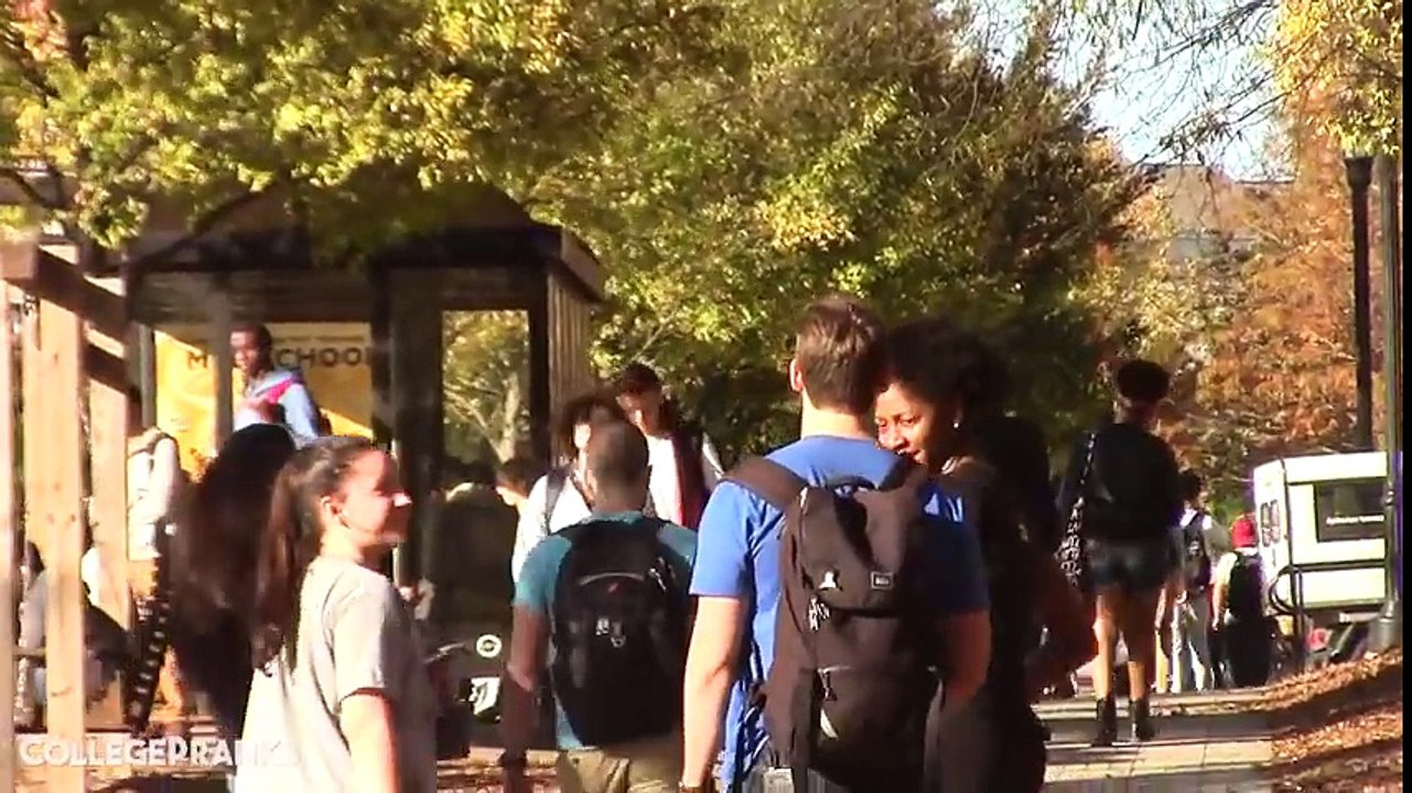 Akwardly PickingUp Hot Girls - Pranks Gone Right 2015