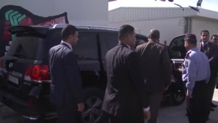 Ürdün Başbakanı Nusur, Suriyeli Sığınmacıların Kampını Ziyaret Etti