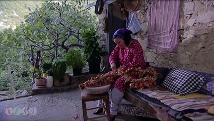 مسلسل ضيعة ضايعة - الجزء الأول ـ الحلقة 7 السابعة  - البقرة