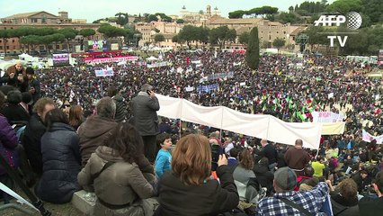 Italy: "Family day" rally against gay civil unions