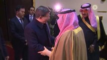 Dha Dış Haber- Başbakan Ahmet Davutoğlu Riyad'da