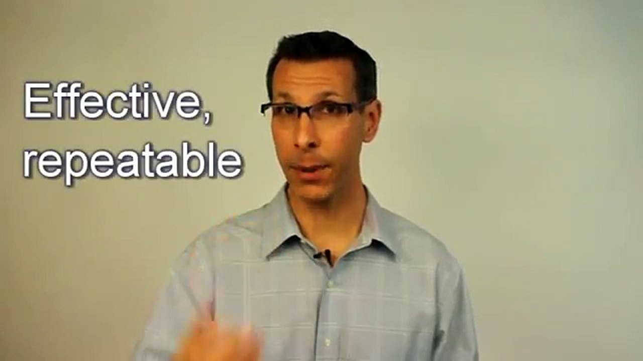 Linkedinfluence review. Social selling. Linkedinfluence - The Ultimate Linkedin Training Course