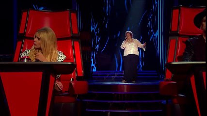 Valerie Bacon performs 'You're My World' - The Voice UK 2016: Blind Auditions 4
