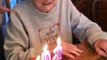 102_Year_Old_Grannys_Funny_Birthday(videomasti.com)