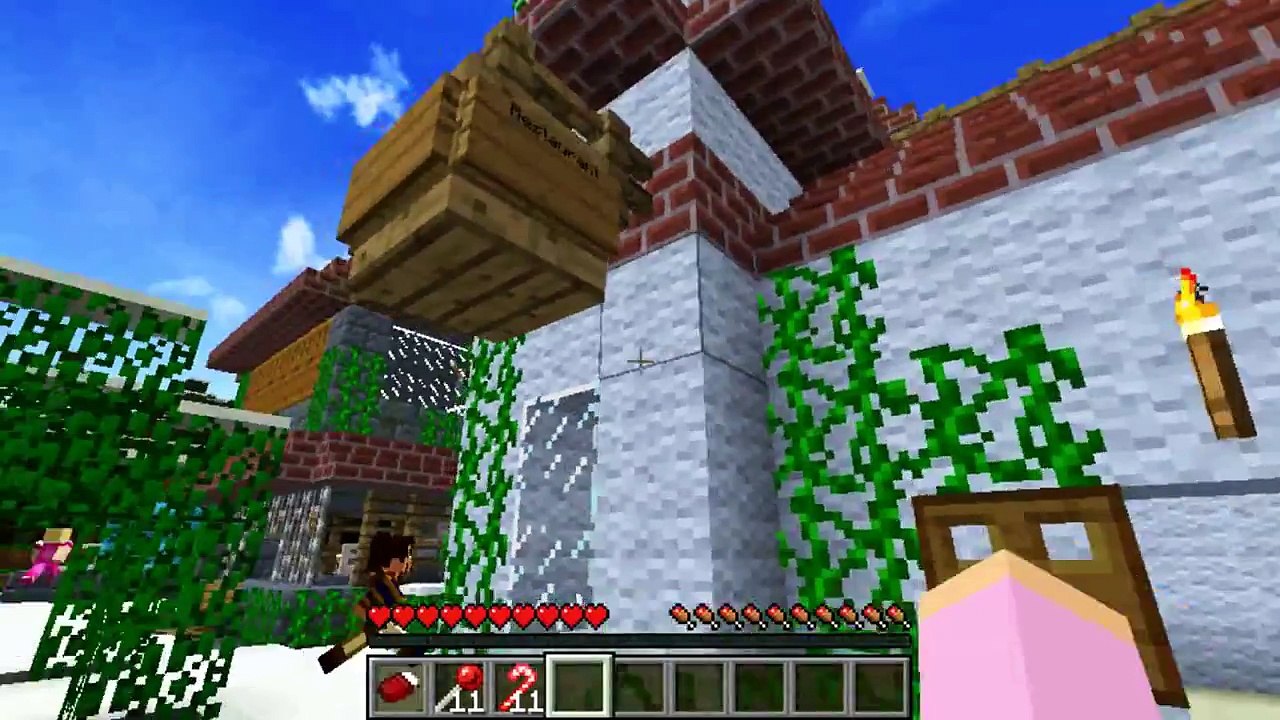 Minecraft- Princess Sleepover- BEAUTY AND THE BEAST!