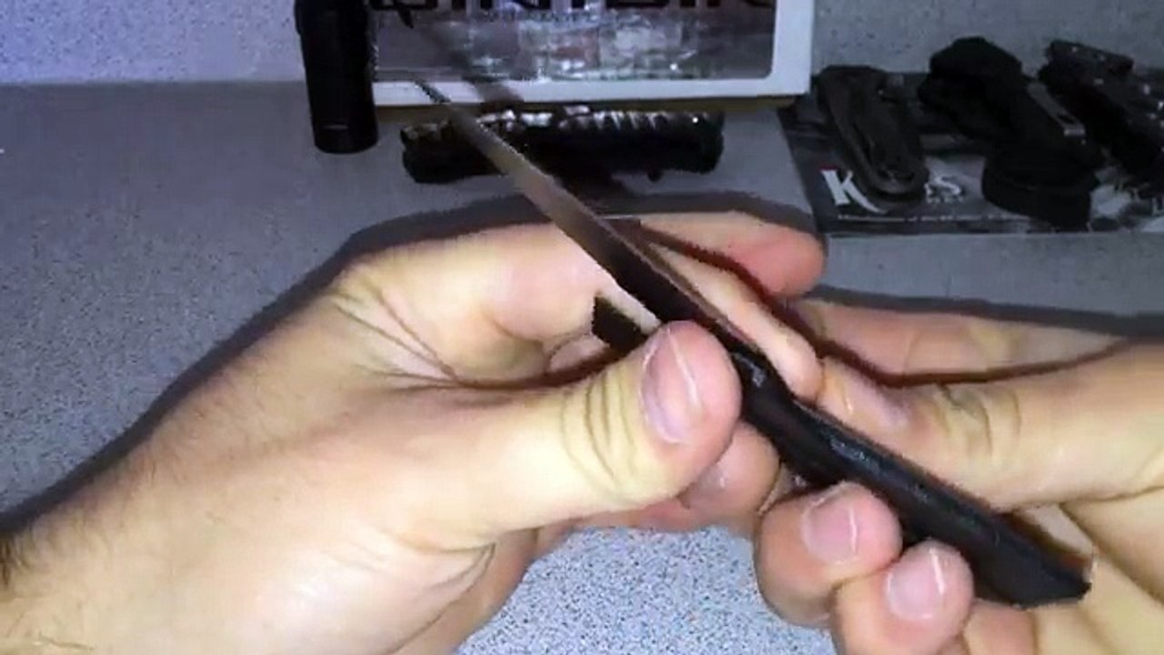 Credit card knife