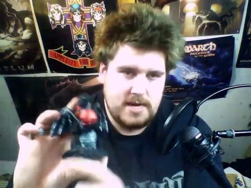 Drachenlord zeigt seine Schätze