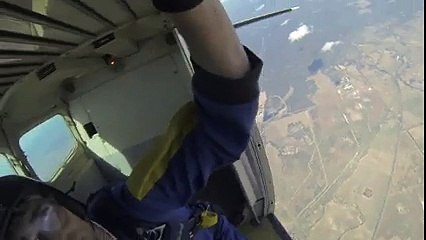 Paraşütü Açamadan Havada Epilepsi Krizi Geçirdi Yok Böyle Bi