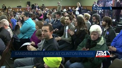 Tải video: Sanders fires back at Clinton in Iowa