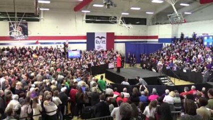 Hillary Clinton 2016 Başkanlık Seçimleri Öncesi Iowa'da
