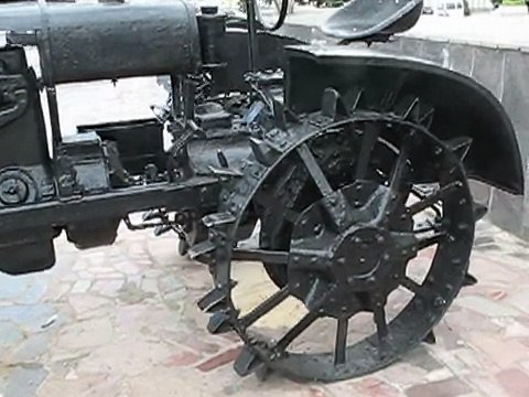 Трактор Универсал 2 ВТЗ завод Красный Путиловец СССР