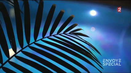 TV : Moment intime entre Mika et son compa­gnon Andy lors d'un dîner en famille !