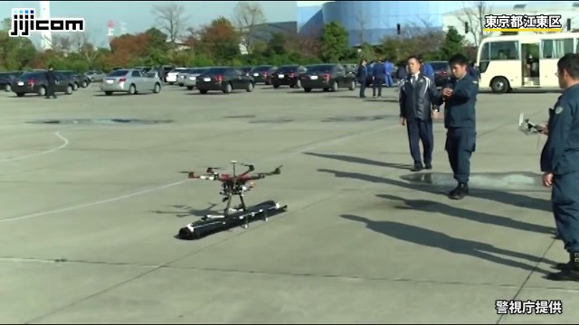 Охотник на Дронов, квадрокоптеры будут ловить