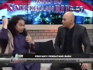 LUCU : Hitam Putih - 13 Agst 2014 - Opet Penyanyi Kribo di Pasahur [FULL]