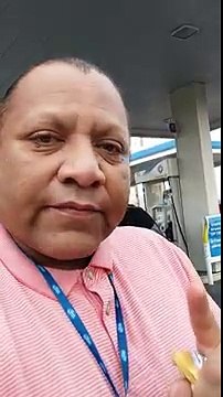 Phx Police Officer Helps Homeless Man