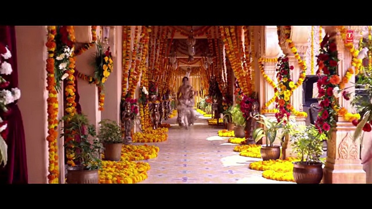 'PREM RATAN DHAN PAYO' Title Song  - Salman Khan, Sonam Kapoor -
