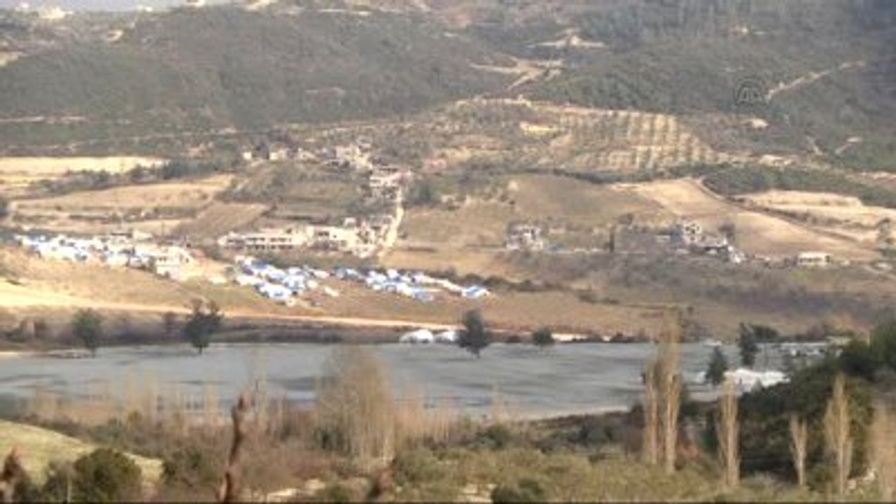 Yayladağı'nda 10 Bin Kişilik Kamp Alanına Çadırlar Kurulmaya Başlandı