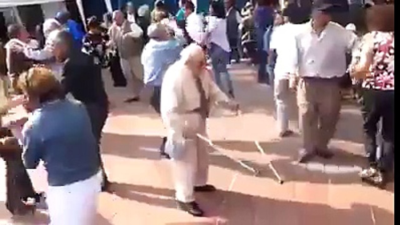 bajli Bhari hai maray aang aang main