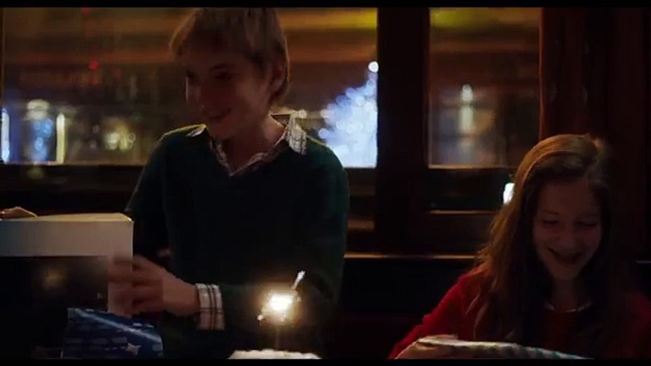 ENCORE HEUREUX (Edouard Baer - Sandrine Kiberlain) EXTRAIT # 4