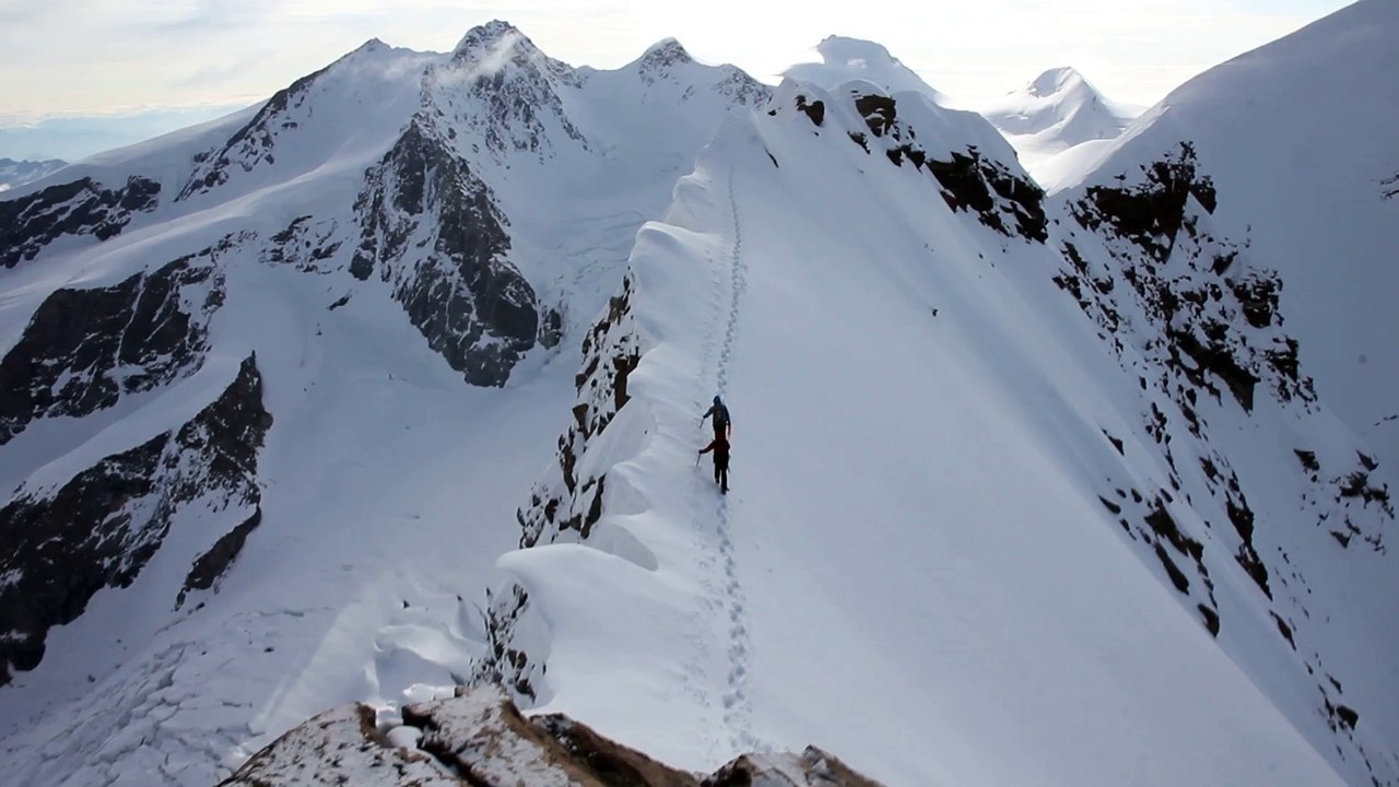 Dans la traversée aérienne du Lyskamm (Suisse)