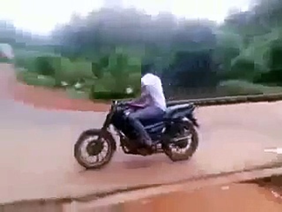 Funny WhatsApp Video Which Will Make You Laugh
