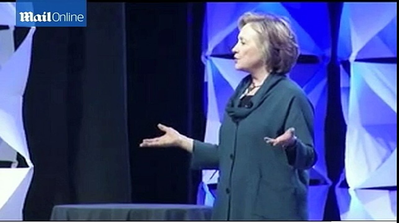 SEE Woman throws shoe at Hillary Clinton _ Daily Mail Online