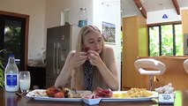 Nela Zisser takes on English breakfast eating challenge