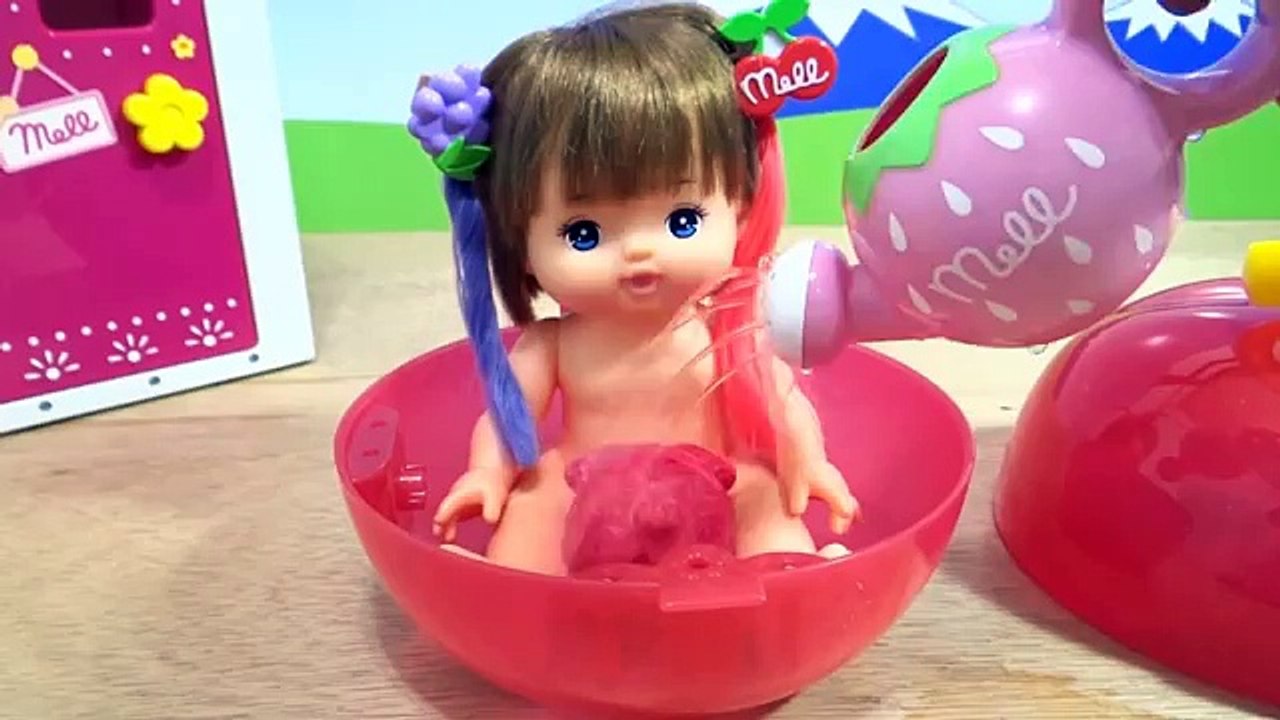 メルちゃん りんごのバスタブ びっくらたまご おもちゃ Mel-chan kids doll toy