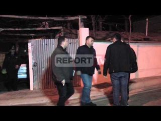 Report TV - Tiranë, babai i dehur vret me thikë vajzën: S'më respektonte