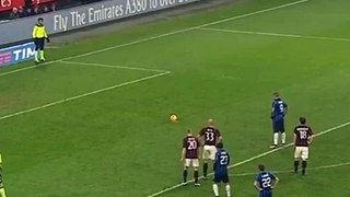Mauro Icardi Missed Penalty - AC Milan vs Inter Milan 3-0 Serie A 2016 HD