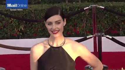 Jessica Paré stuns in striking cut-out gown at SAG Awards