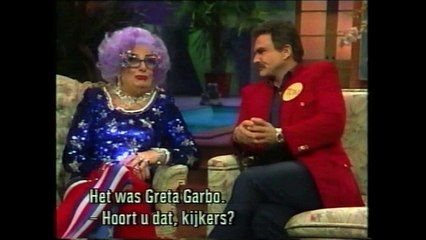 h@ns - dame edna & burt reynolds, barry manilow too