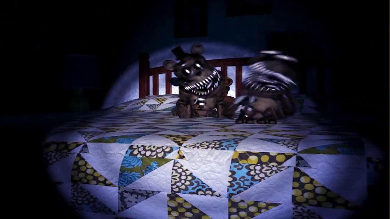 FIVE NIGHTS AT FREDDYS 4 IN REAL LIFE | (FNAF 4 En la vida real)