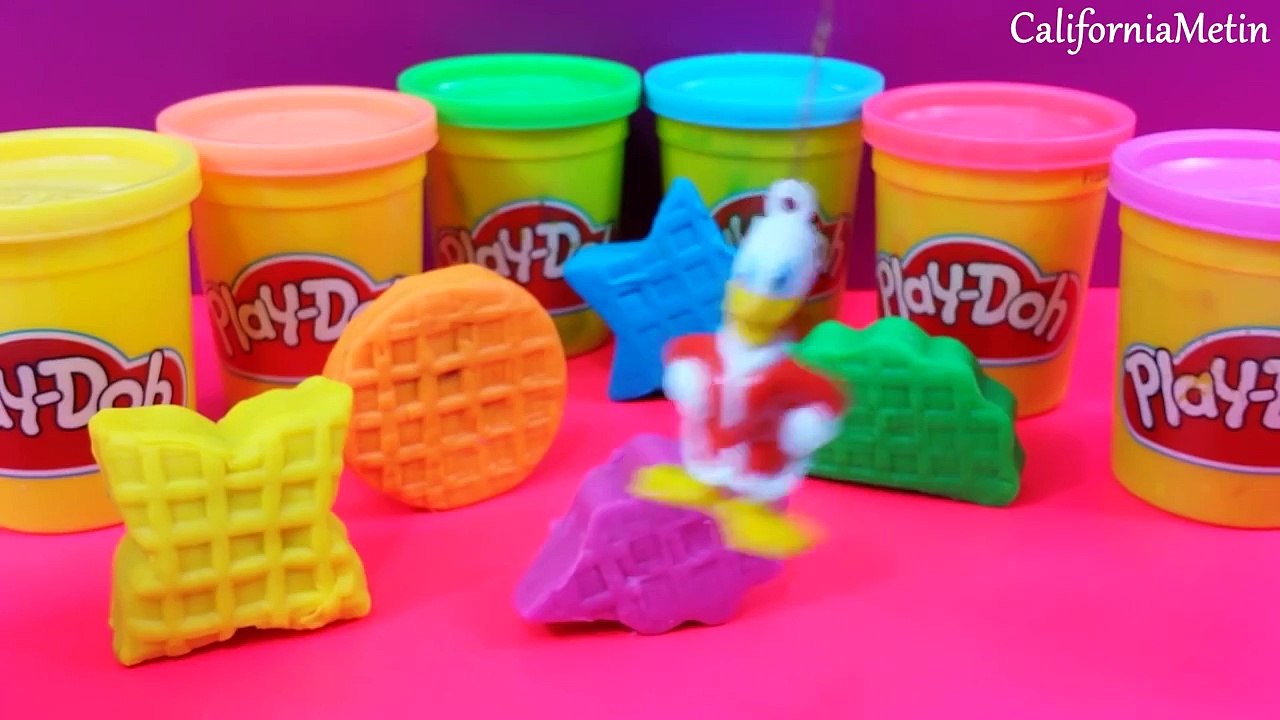Play Doh Waffles Surprise Manny Ice Age Piglet Simba The Lion King Donald Duck Porky Pig Disney