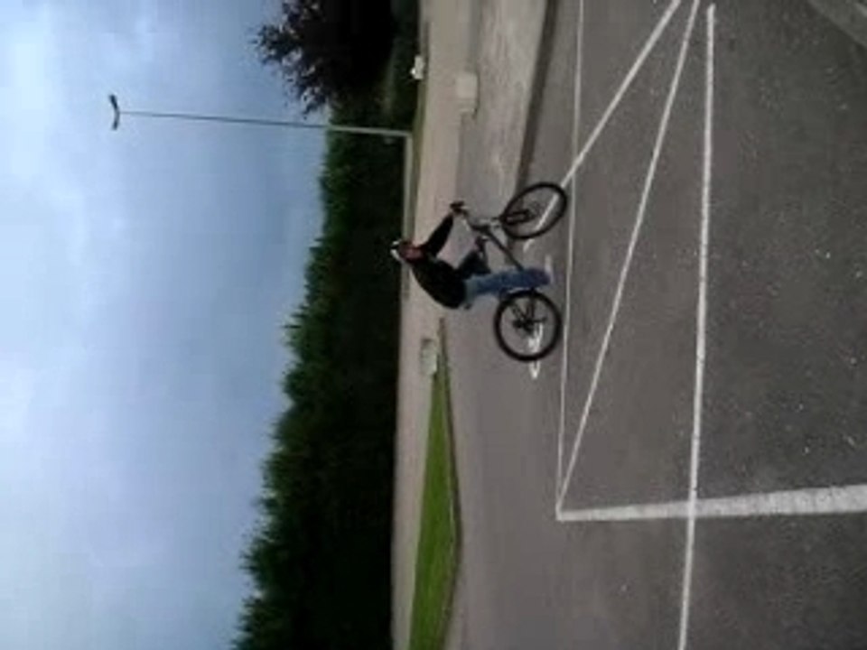 Stoppie 01
