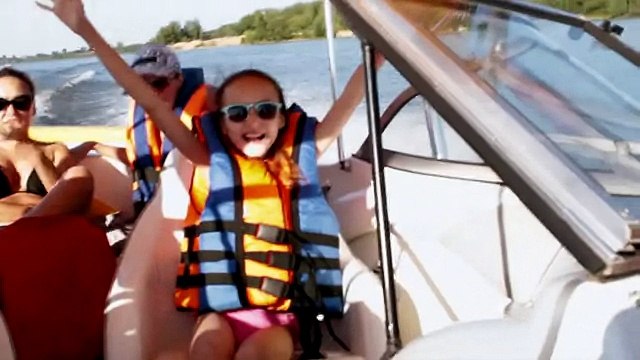 VLOG- Мое лето. Солнце. Волга. Катер. Выходные. Арина Данилова