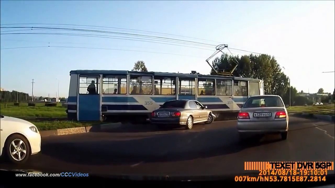 AUGUST Review Car Crash Compilation - NEW by Ç :)