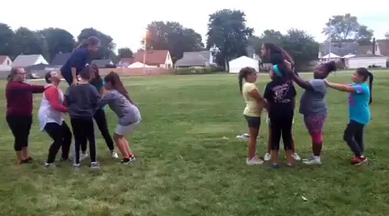 Show and go stunt