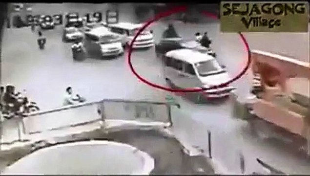 Şaşkın sürücü ne içmiş acaba