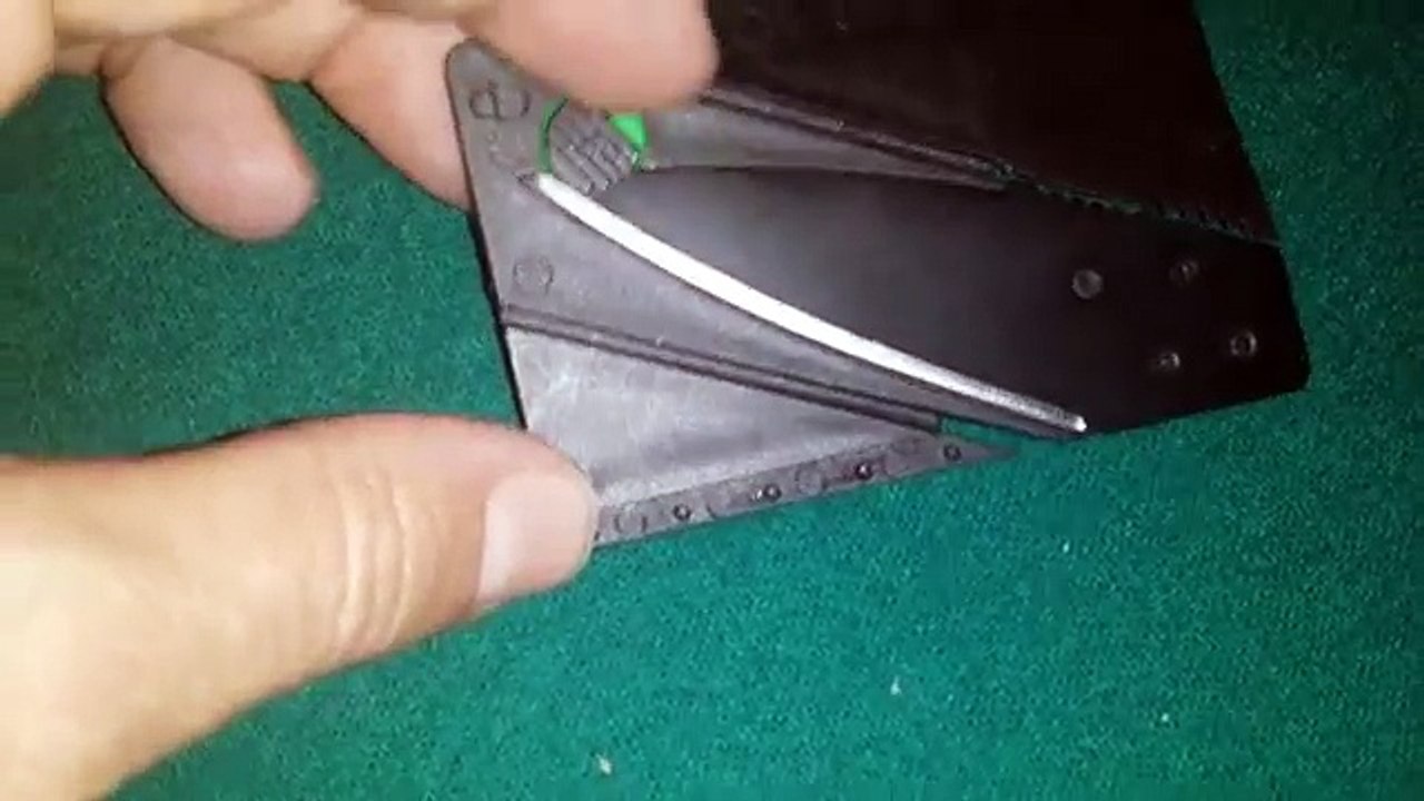 Credit card knife