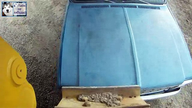 Жесть ! БУЛЬДОЗЕРИСТ ЖЖЕТ !