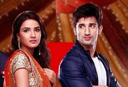 Tashan E Ishq 1st February 2016 Kunj ne di Twinkal ko Suprise jis se Twinkal hui Naaraz