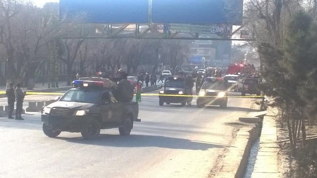 Kabil'de bombalı saldırı en az 10 ölü